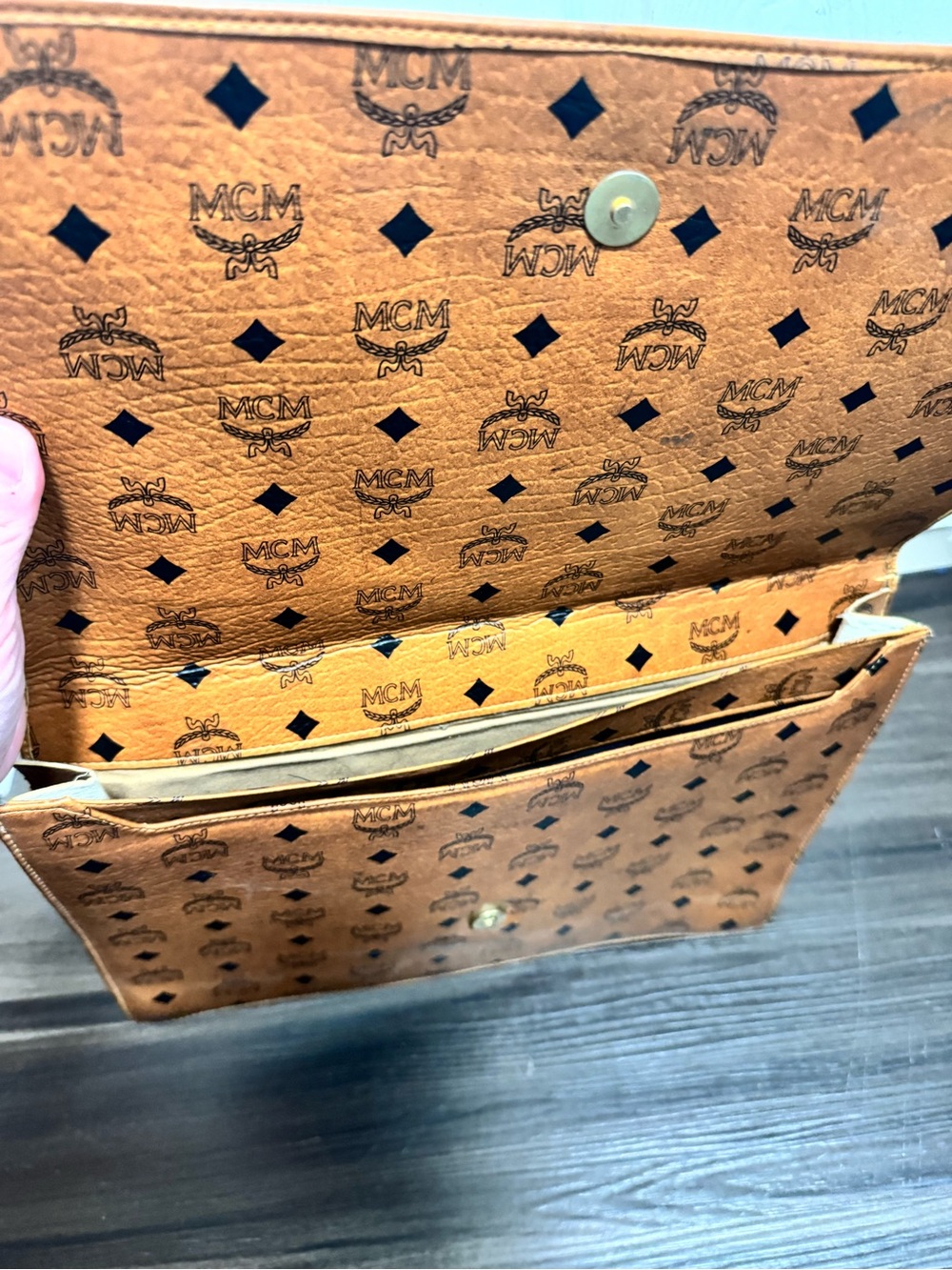 MCM Cognac and Navy Visetos Logo Wallet with Brass Plaque